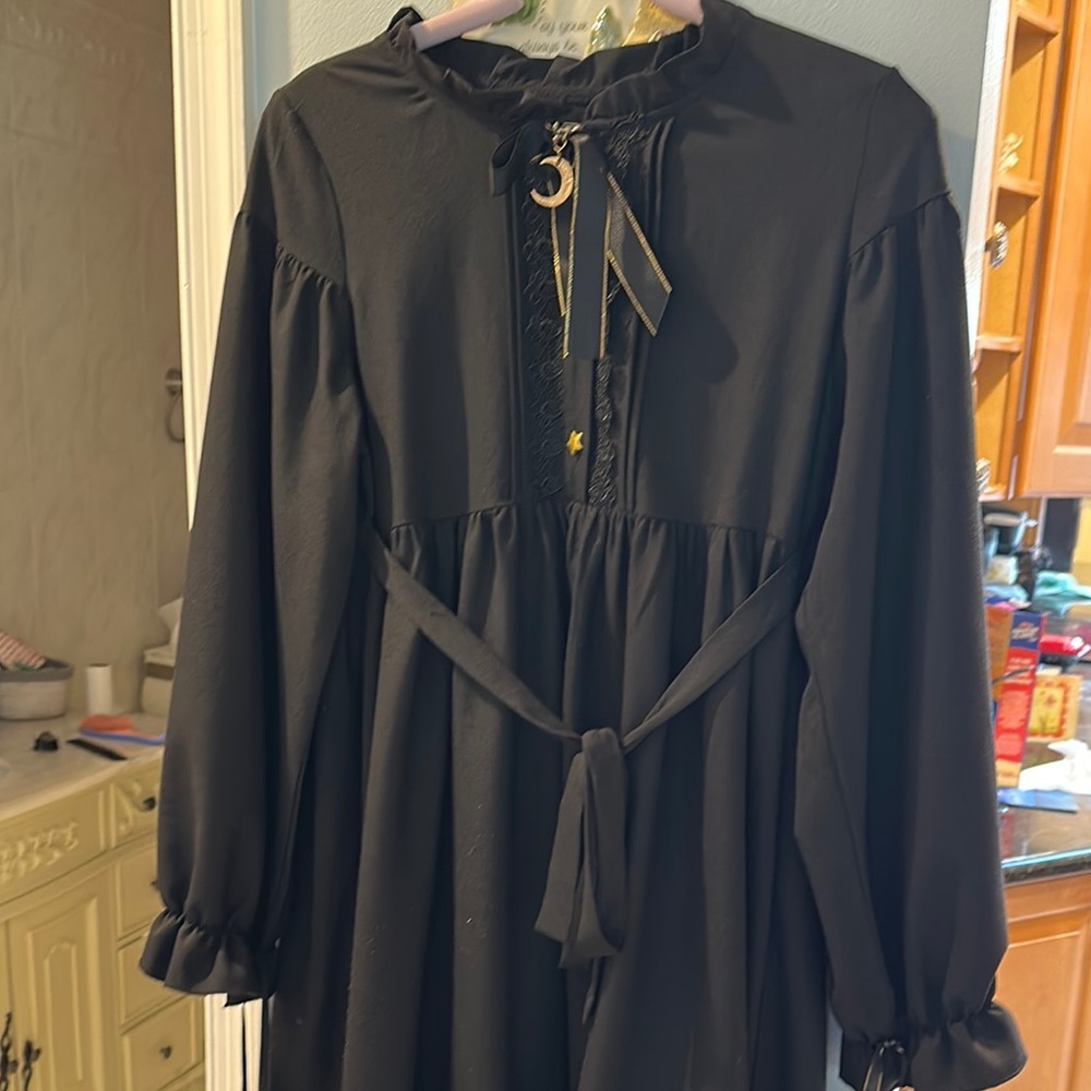 Elegant Black Dress